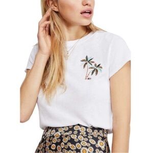Free People We The Free Beachy Keen Embroidered Tee Size‎ XS